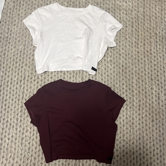 Alphalete Tops - ALPHALETE LUX Crop Tee Size S Prima Cotton